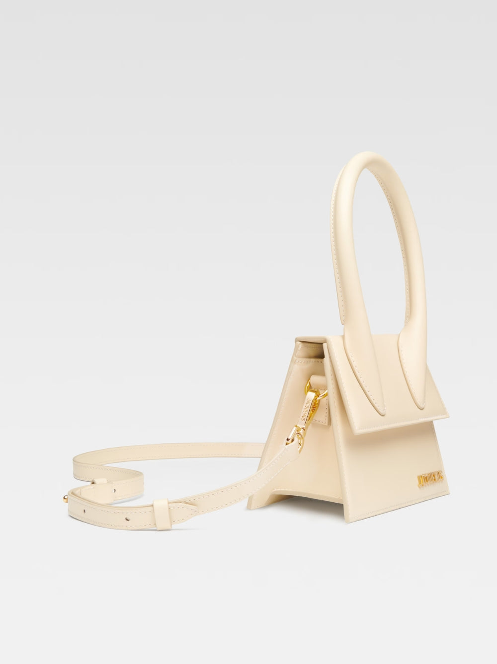 JACQUEMUS Le Chiquito Moyen marfim