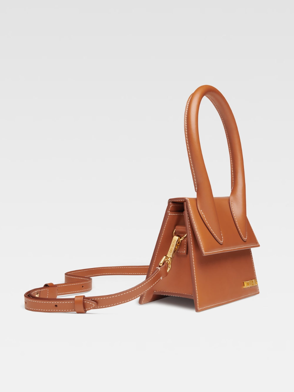 JACQUEMUS Le Chiquito Moyen castanha